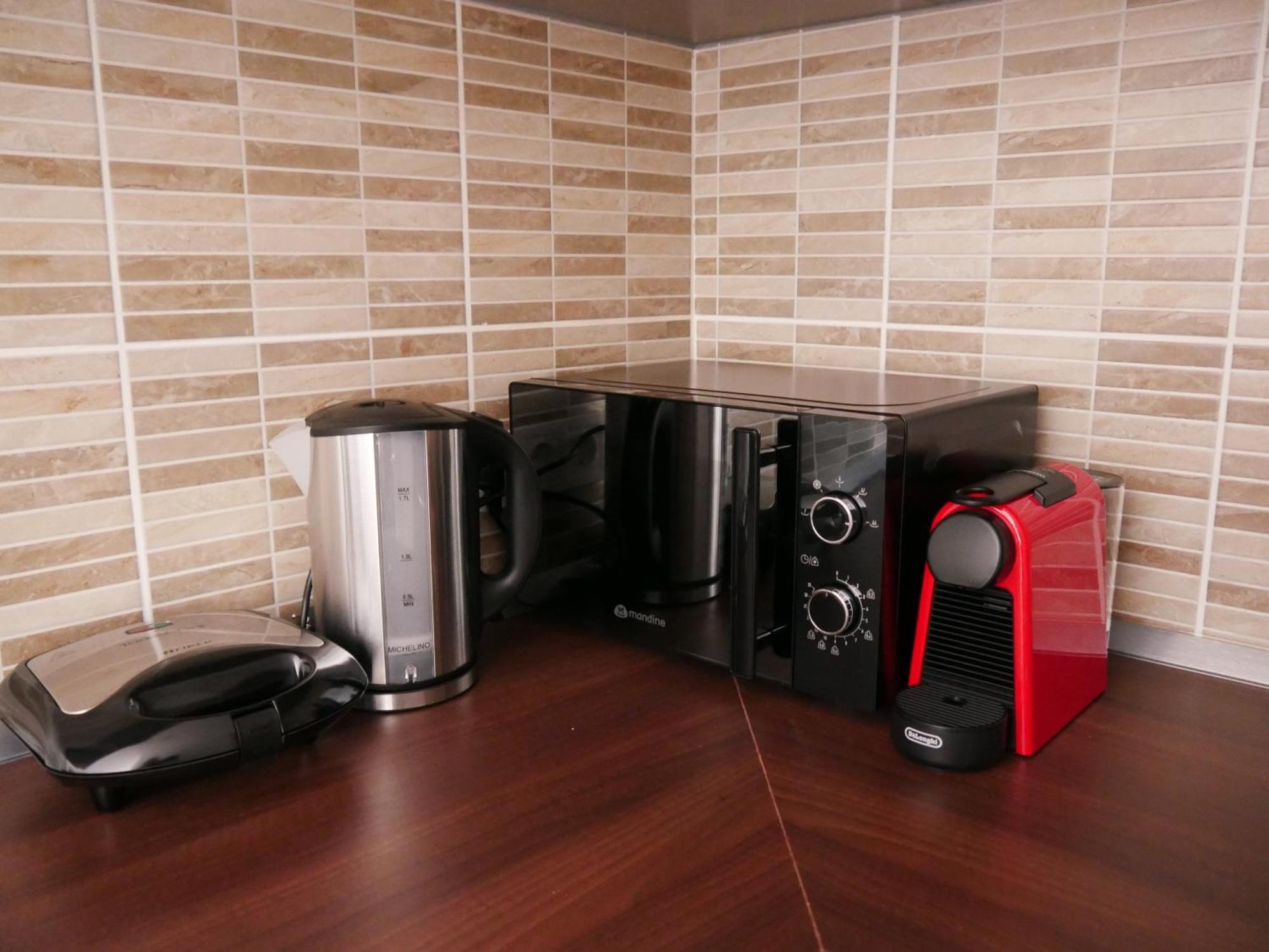 Free Garage In The Center-Delicia 4 Studio! سيبيو المظهر الخارجي الصورة