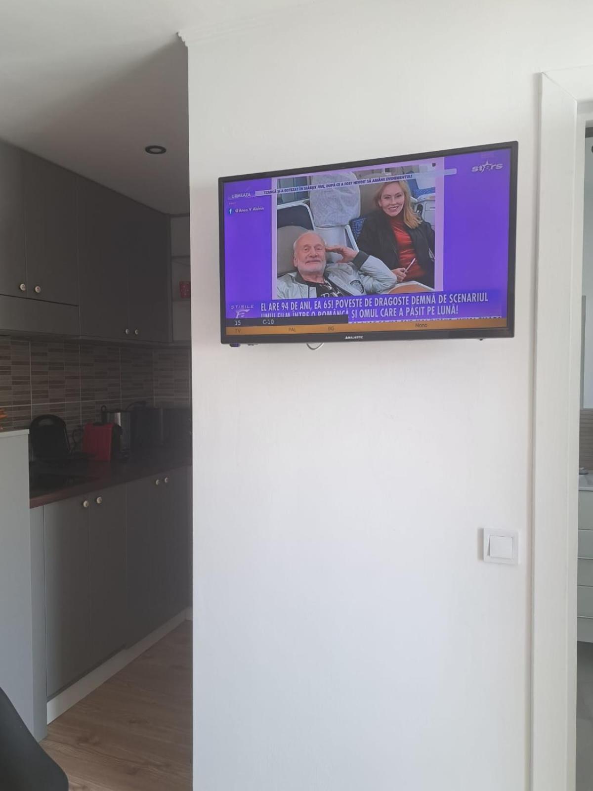 Free Garage In The Center-Delicia 4 Studio! سيبيو المظهر الخارجي الصورة